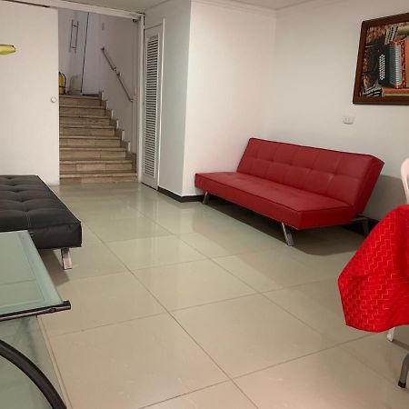 Hotel Pasajero Suites, Corferias بوغوتا المظهر الخارجي الصورة