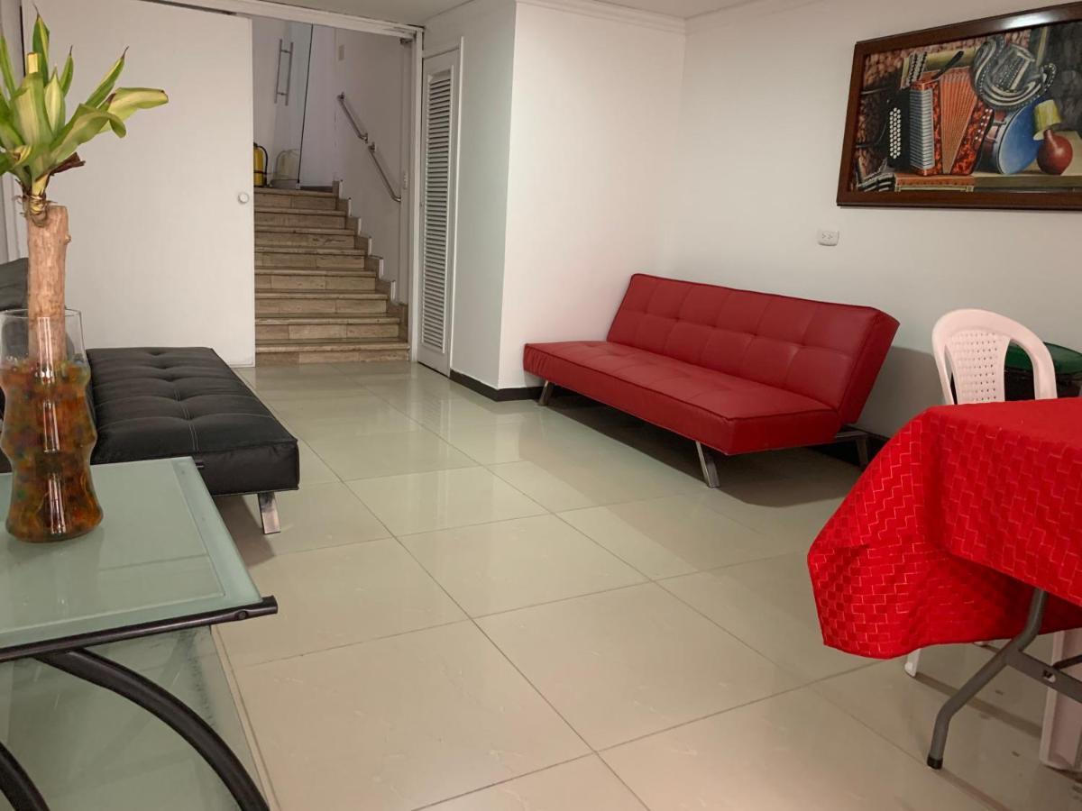 Hotel Pasajero Suites, Corferias بوغوتا المظهر الخارجي الصورة