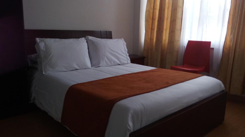 Hotel Pasajero Suites, Corferias بوغوتا المظهر الخارجي الصورة
