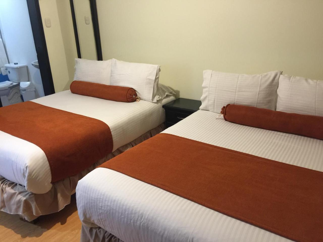 Hotel Pasajero Suites, Corferias بوغوتا المظهر الخارجي الصورة